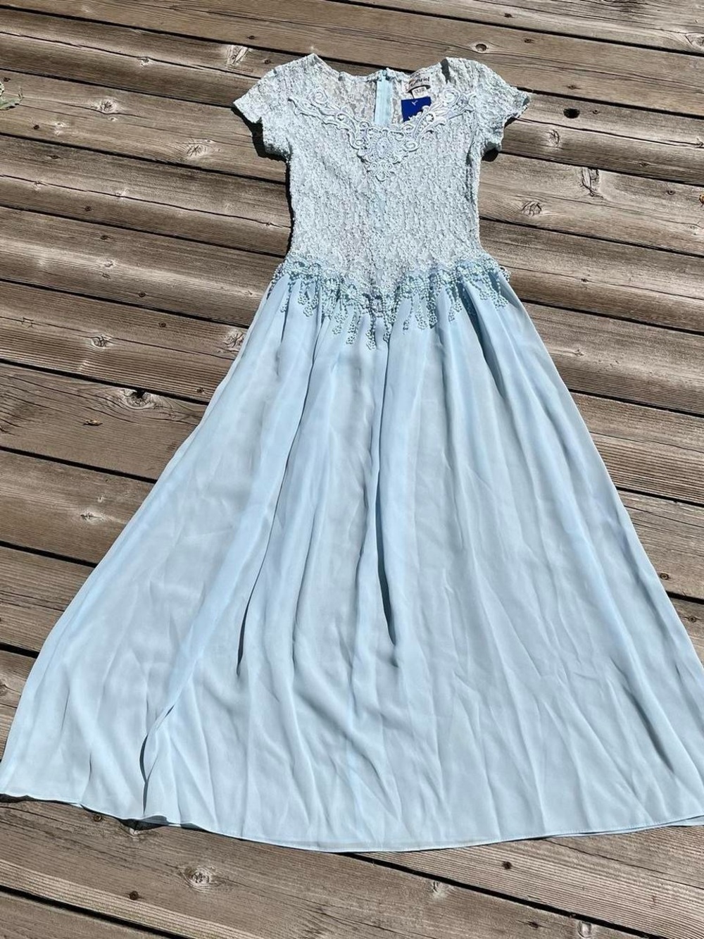 Asriel vintage baby blue lacy cinderella gown